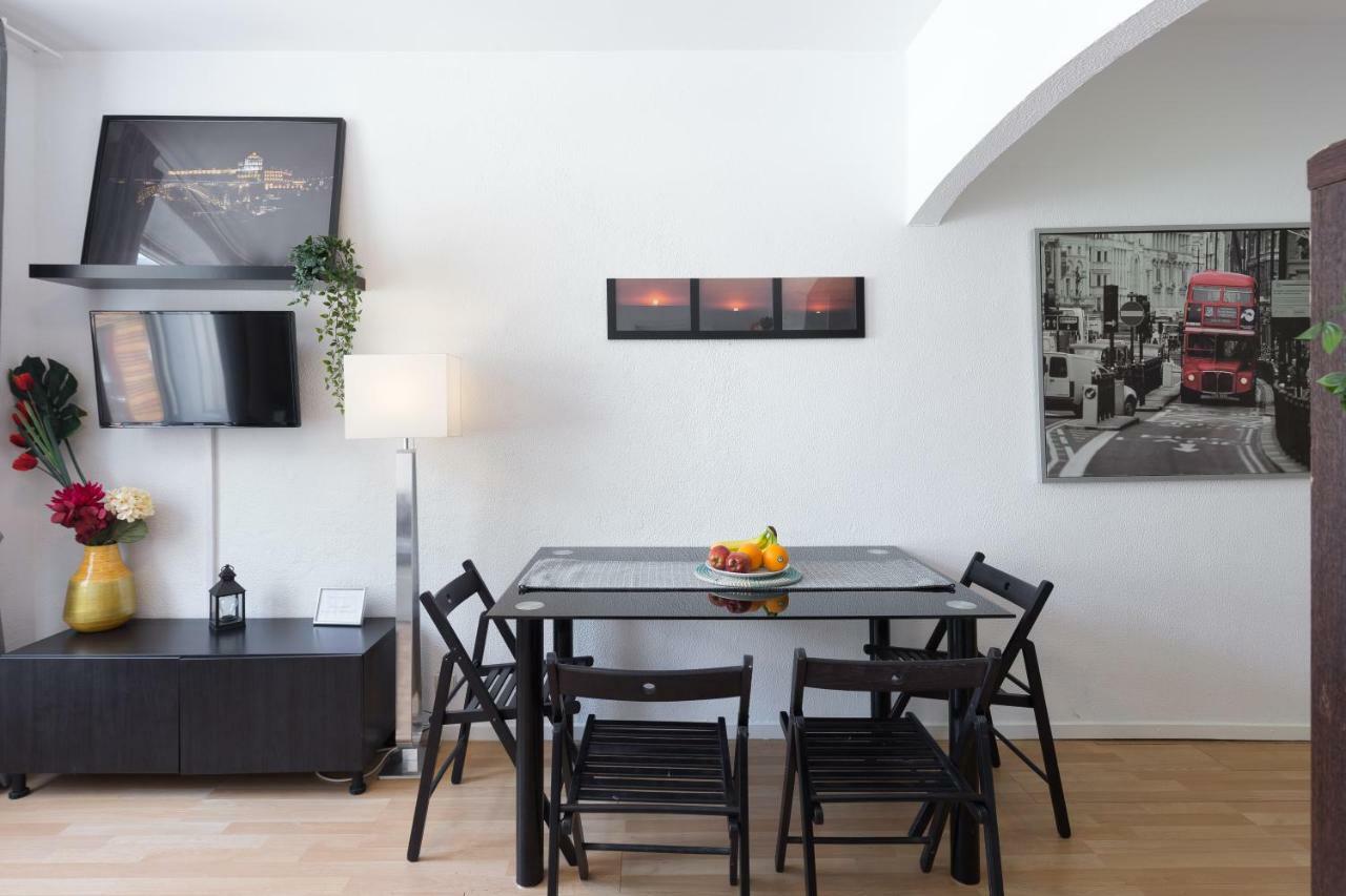 Apartamento Large Flat W/ Terrace | Ace Location @ Aliados *