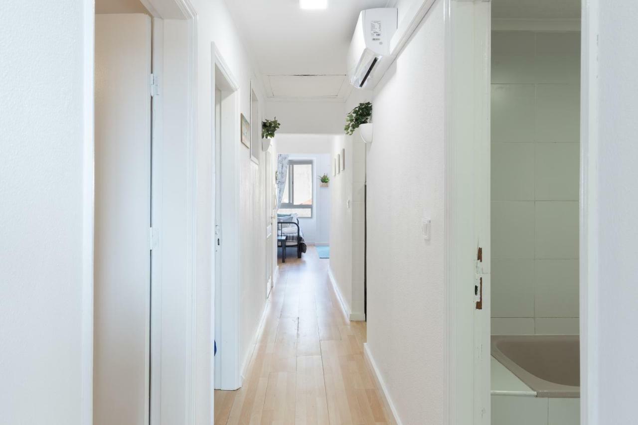 Apartamento Large Flat W/ Terrace | Ace Location @ Aliados
