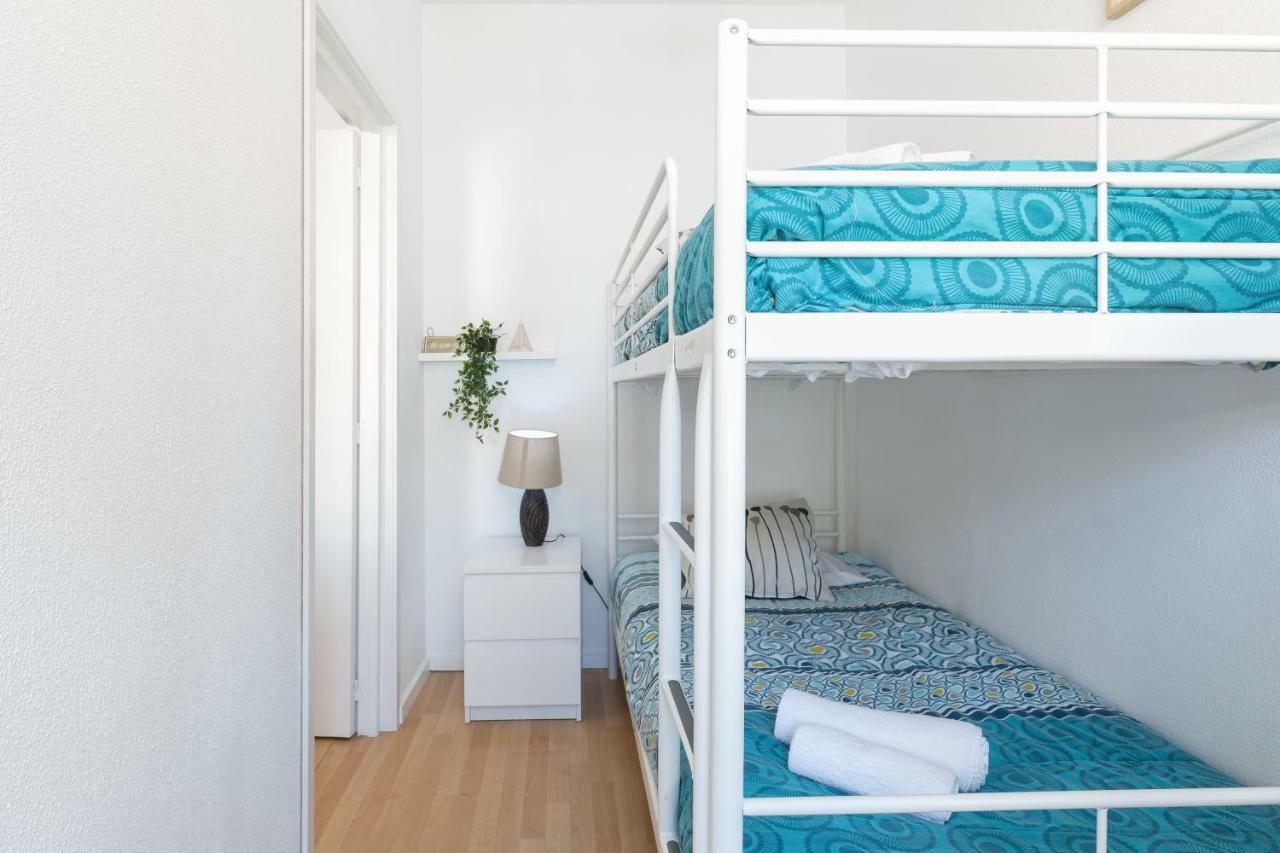 Large Flat W/ Terrace | Ace Location @ Aliados Oporto